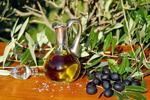 Το φυτικό λάδι θα σας βοηθήσει να απαλλαγείτε από τους έλμινθους